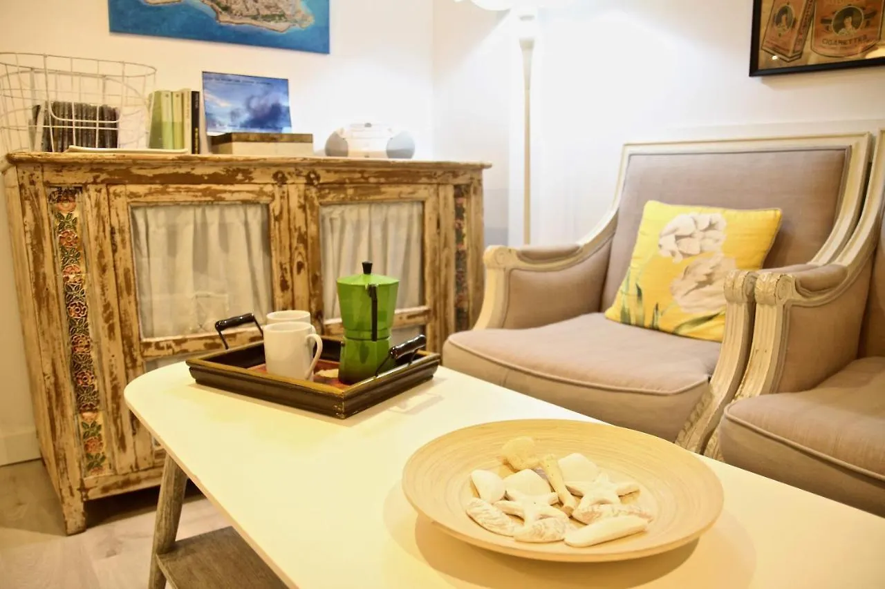 Loft Rincon Del Artista 0*, Cadiz Spain